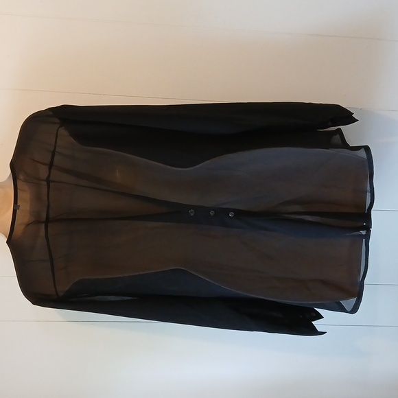 Detailed Chiffon Black Blouse - Picture 5 of 8